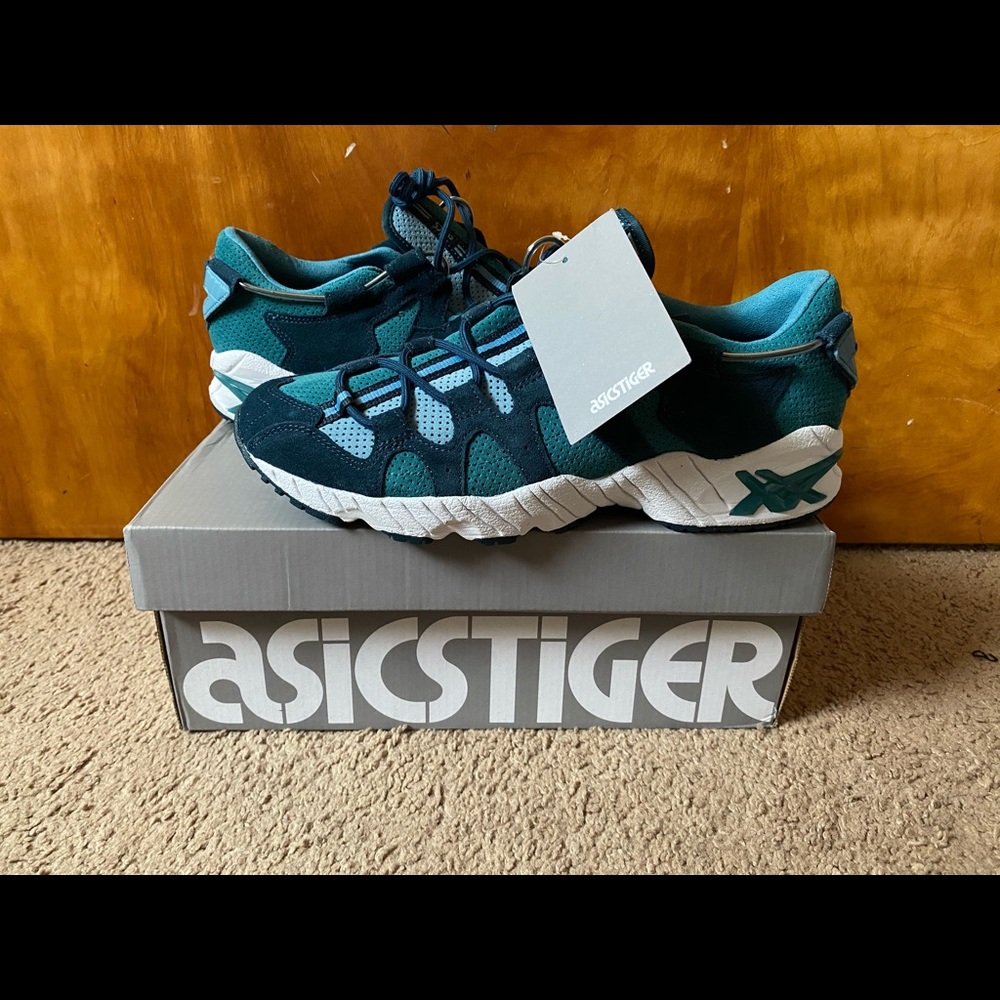 Asics Tiger